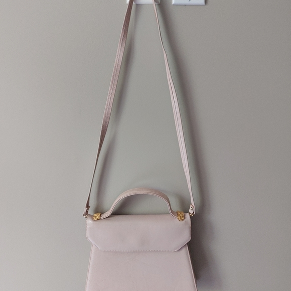 Vintage blush baby pink leather top handle crossbody bag with gold hardware - Picture 8 of 13